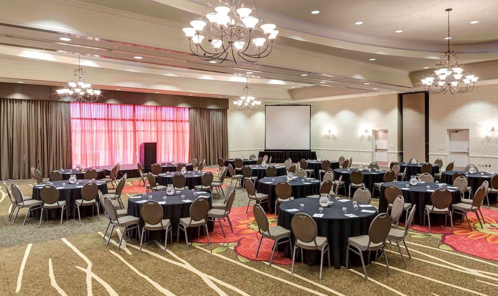 Hilton Garden Inn Dallas Lewisville Exterior foto