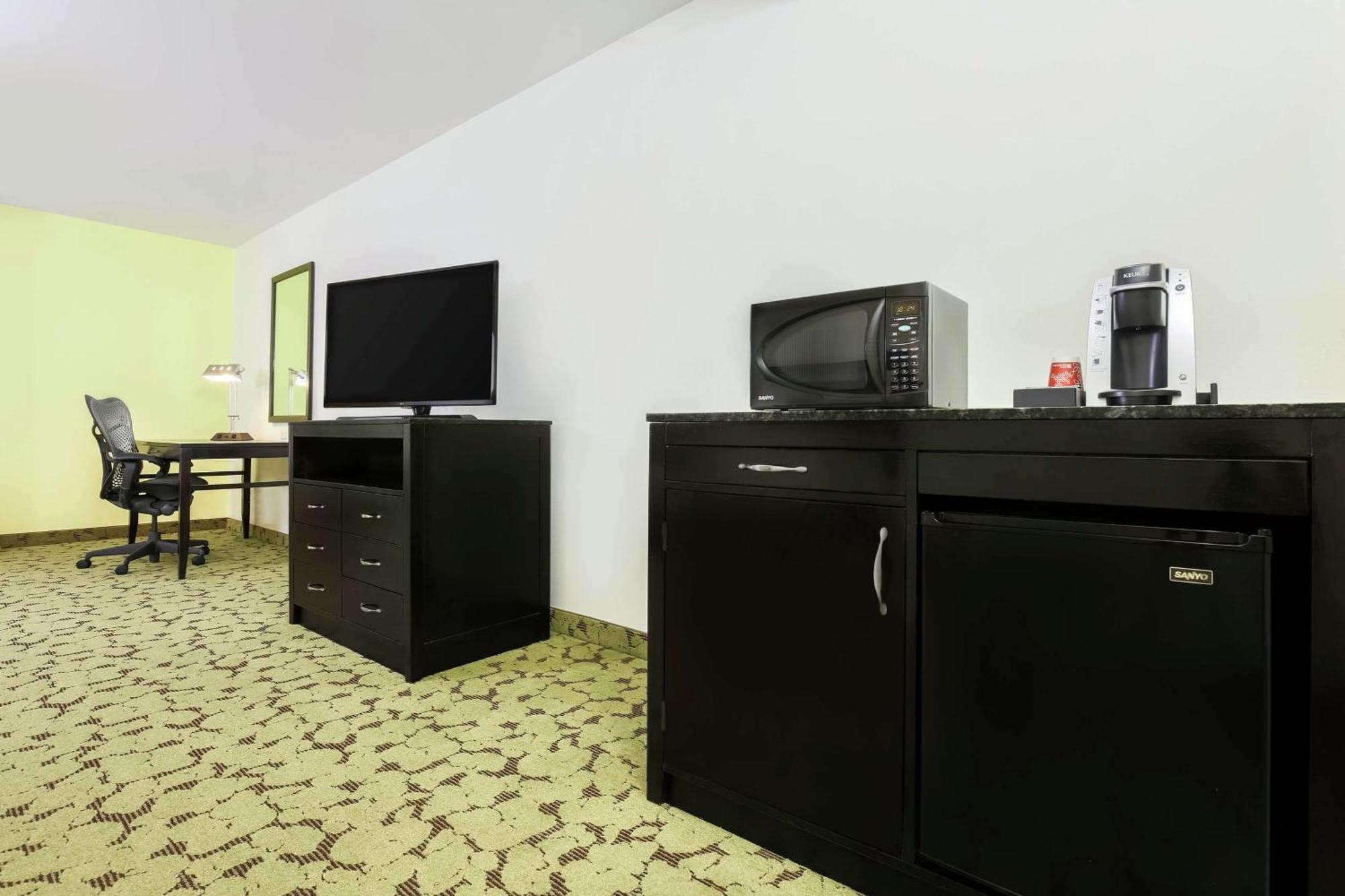 Hilton Garden Inn Dallas Lewisville Exterior foto