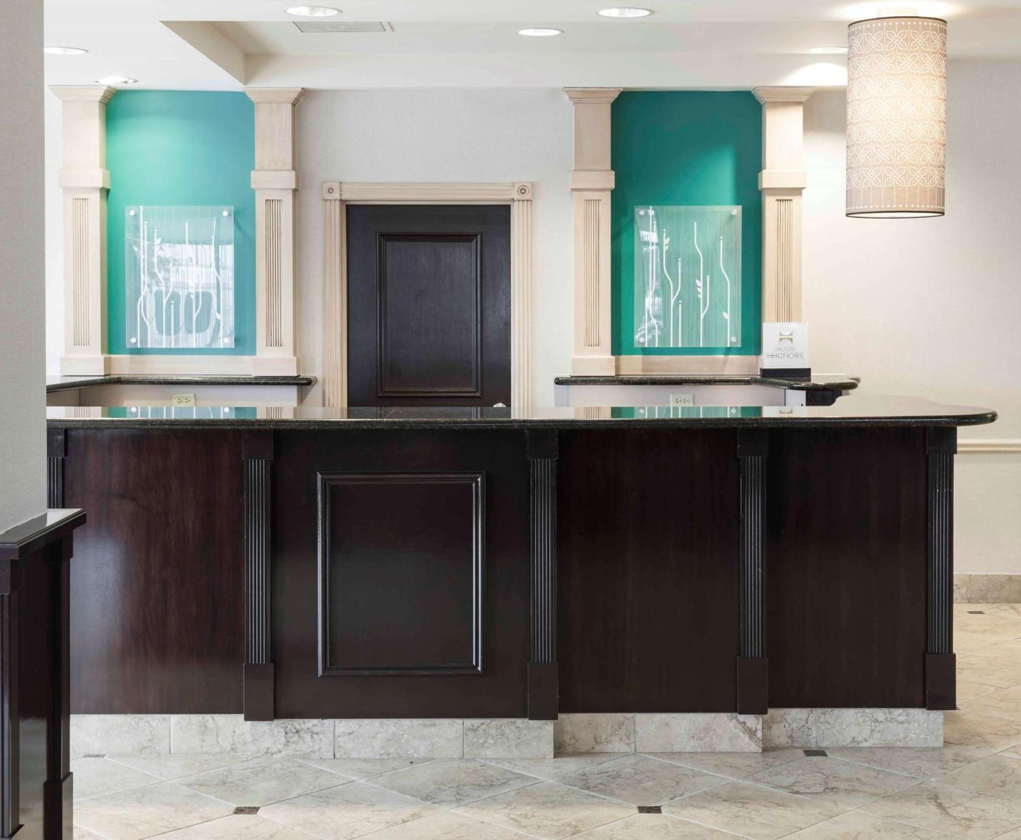 Hilton Garden Inn Dallas Lewisville Exterior foto