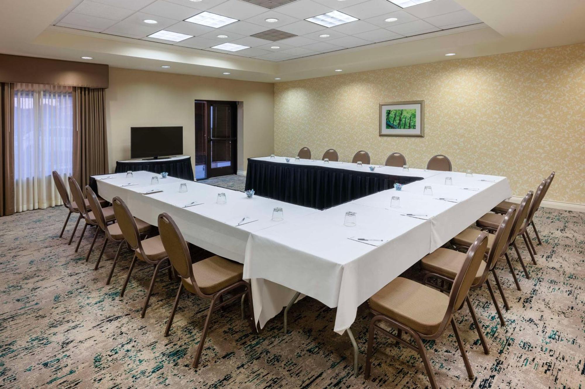 Hilton Garden Inn Dallas Lewisville Exterior foto
